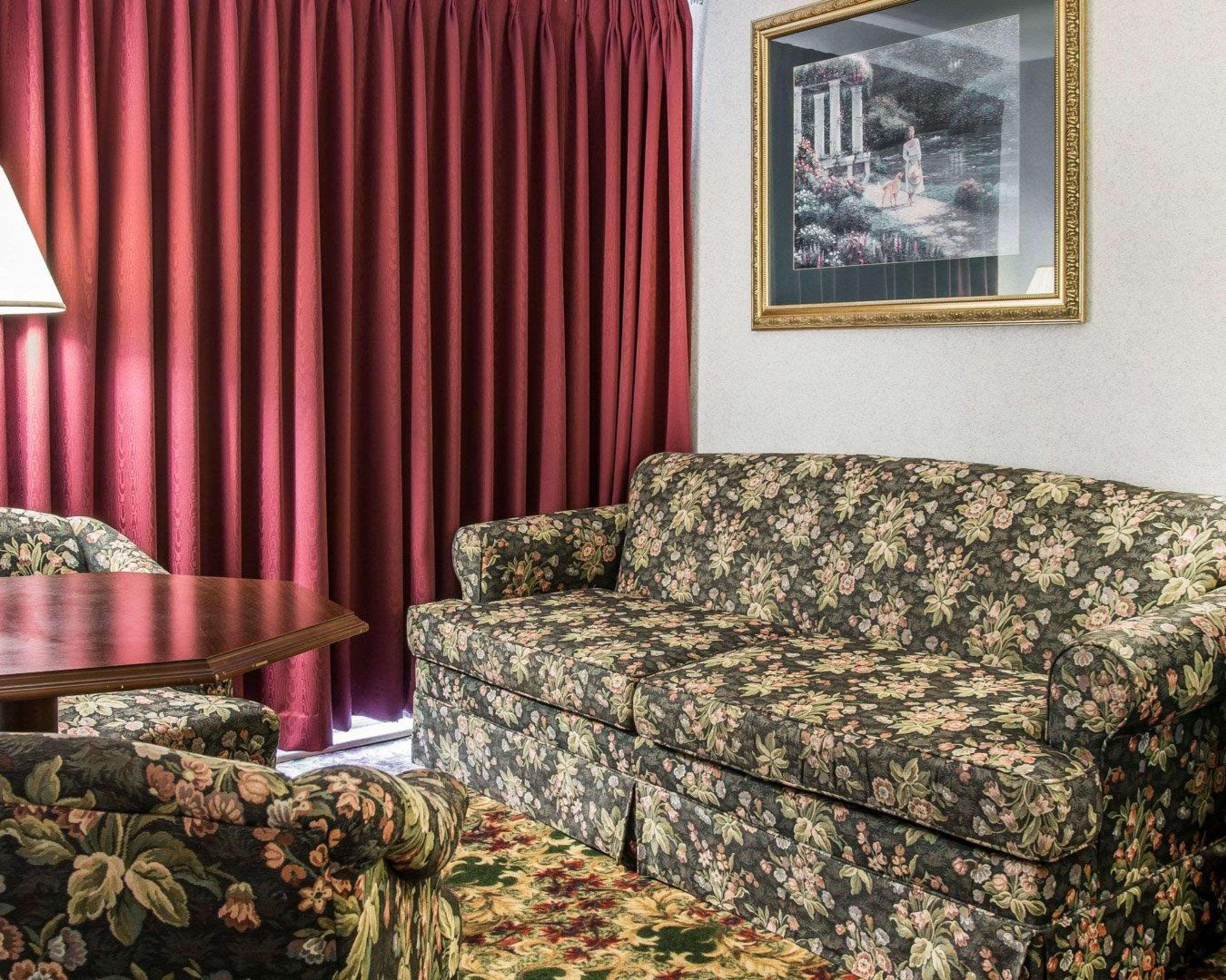 Clarion Hotel Beachfront Маккино Сити Экстерьер фото